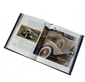 разворот иллюстрированного подарочного издания книги "Автомобили мира. Самые красивые и знаменитые"