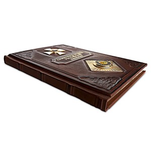 Корешок подарочного издания книги "Символы и ордена Российской империи"