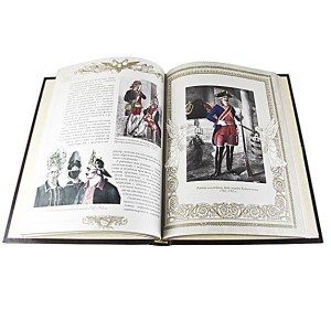 Разворот подарочной книги из набора "Русское оружие. 1000 лет истории"