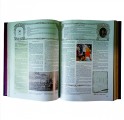 Разворот подарочной книги с иллюстрациями "Летописный календарь России"
