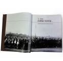 "Отличные храбростью. Собственный его императорского величества конвой. 1829–1917" подарочное издание - разворот с фотографией